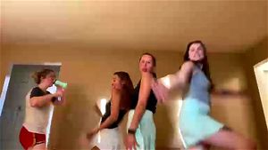 Party girls flash on live: Stripchat & Flashing Porn - 经典欧美