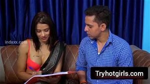 Miss Teacher 2022 Raven Movies Hindi Porn Web Series Ep 1: Cumshot, Anal Sex & Indian Bhabhi Porn - 经典欧美