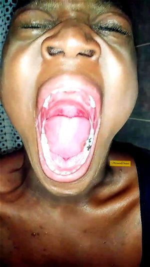 youittent tongue/throat fetish: Stripchat, Drooling & Tears Porn - 经典欧美