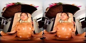 Oiled up body babe VR fuck: Asian, Virtual Reality & Vr Porn Porn - 经典欧美
