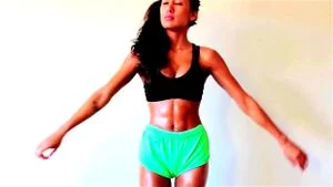 Amia Miley Hot N Sweaty: Bongacams, Dance & Strip Porn - 经典欧美
