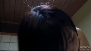 温泉女郎