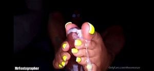 Footjob Cumshots Compilation 4: Pornhub, Ebony & Pantyhose Footjob Porn - 经典欧美