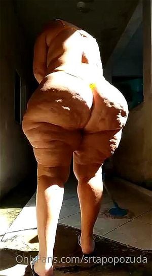 flabby granny fanny giant GILF ass from brazil: Milf, Latina & Mature Porn - 经典欧美
