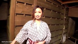 476MLA-084 紧张高潮的真正荡妇内射！在温泉旅馆的即兴拍摄，巨乳美女拥有堪比写真偶像的迷人身材