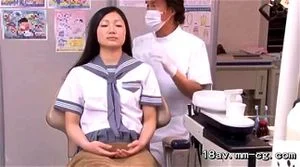校服