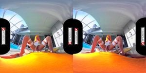 VR Porn Cosplay Fuck Leloo In 5th Element POV And 69 Blowjob ft. Alexis Crystal: Porn - 经典欧美