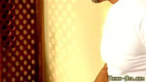 Tricked and filmed babe ft. Ariana Marie: Blowjob, Brunette & Cumshot Porn - 经典欧美