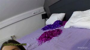 “OMG, She Squirts Like Crazy” - Phat Booty Teens Squirting, Rimming Foursome: Porn - 经典欧美