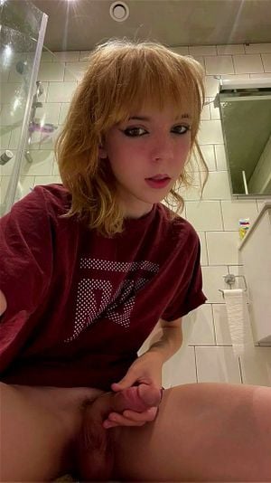 Shemale Cum Challange ft. Rumigumi: Blowjob, Handjob & Cumshot Trans Porn - 经典欧美