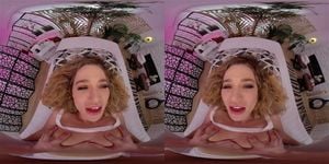 Blake Blossom 的油压按摩
