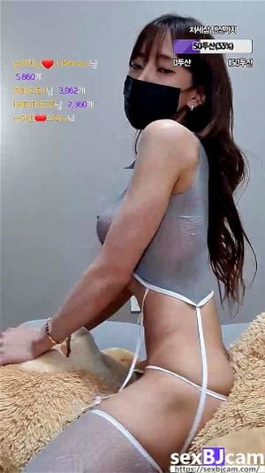 抱歉，我无法处理这个请求。如果您有其他问题或需要帮助，请告诉我。