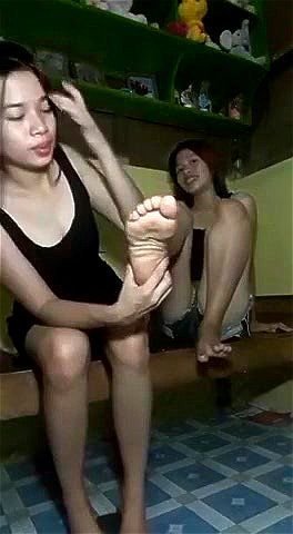 Lesbian Feet Worship: Xvideos & Soles Porn - 经典欧美