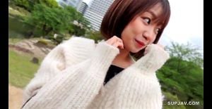 （無修正）唾液たっぷり口内射精！専門学校に通う美巨乳色白ネイリスト!: Blowjob, Doggy & Cowgirl Porn - 经典欧美