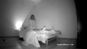 Hidden cam couple exciting night sex by VoyeurHouse.com: Cowgirl, Amateur & Big Ass Porn - 经典欧美