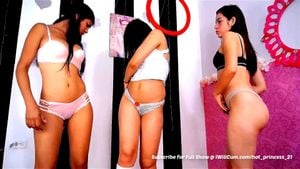 4 Big Butt Gorgeous Latina Lesbians About To Squirt All Over: Stepmom, Bubble Butt & Creamy Pussy Porn - 经典欧美