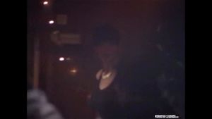 Black Haired Beauty Jeanna Fine Picks Up Mike Horner Fucks Him in the Back Room Of Bar: Porn - 经典欧美