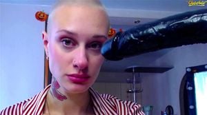 bald head princess deepthroat: Blowjob, Solo & Cam Porn - 经典欧美