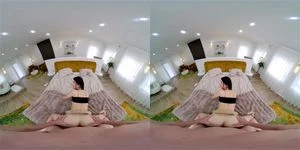 你年纪大了，可以请保姆了，但当她看起来像伊莎贝尔·爱时，操她还不算老