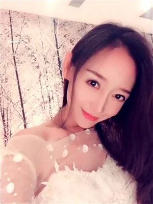 『月暖如梵音』婚纱主题私密拍摄流出