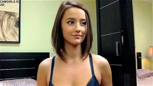性感美女的吸烟主题影片