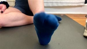 汗水浸湿的短袜挑逗