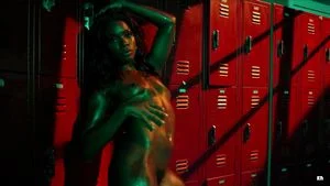 Boxing Babe: Small Tits, Ebony & Black Porn - 经典欧美