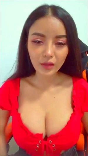 Huge tits thai bigo: Xnxx, Asian & Non Nude Porn - 经典欧美