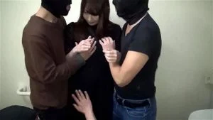 她把一生奉献给作为厕所中发泄性欲的出口，变成了肉便器 内海遥 无码
