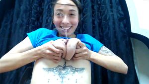 Lactating Latina Enjoying Sucking and Spraying her Milk: Milky Tits, Breast Milk & Breastmilk Porn - 经典欧美