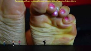 Giantess Ebony Feet: Xvideos Porn - 经典欧美