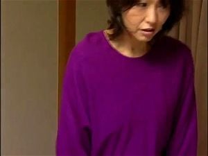 FAX 113 猫的婆婆、女儿和妹妹，大约 48 分钟起。希望这有帮助