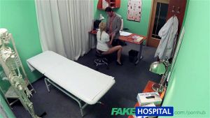 FakeHospital Nurse helps stud get an erection by FAKE Hospital: Blowjob, Doggy & Missonary Porn - 经典欧美