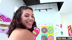TRUE ANAL Nicoluva's first anal: Cowgirl, Big Ass & Brunette Porn - 经典欧美