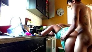 Pounding his stepsister's friend in the kitchen: Doggy, Fansly & Big Black Cock Porn - 经典欧美