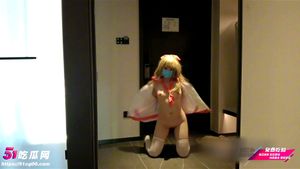 软萌兔兔嘉然cos: Chaturbate, Girl & Cosplay Porn - 经典欧美