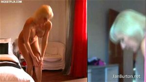 12. REAL Stepson Tom wanks as I lotion my nude body: Eporner, Milf & Teases Porn - 经典欧美