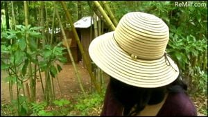 Asian Japanese mature Milf fuck with beggar in the forest toilet: Japanese Milf, Asian Milf & Jap Milf Porn - 经典欧美