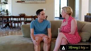 MOMMY'S BOY - Caring PAWG MILF Dee Williams Sexually Satisfies Hormonal Stepson - PART 1 & 2: Porn - 经典欧美