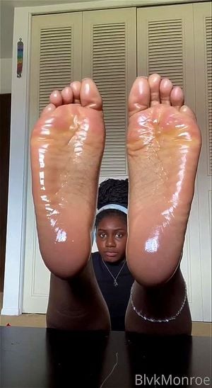 i love ebony soles: Chaturbate & Oily Feet Porn - 经典欧美