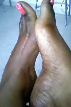 Big ebony feet long toe nails: Stripchat & Ebony Tease Porn - 经典欧美