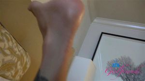 Vacation and hotel sex with pornstar Summer Vixen POV - blowjob, footjob and hardcore sex: Porn - 经典欧美