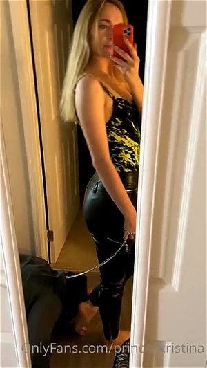 Mistress Dominates: Xnxx, Foot Worship & Humiliation Porn - 经典欧美