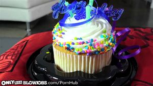 Sophia Leone Gives Sloppy Head As Bday Gift!! by Only Teen Blowjobs: Hardcore, Hd Porn & Cumshot Porn - 经典欧美