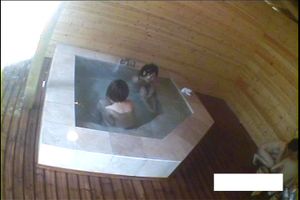 偷拍秘录 温泉雾气露天浴场 <<<1>>>
