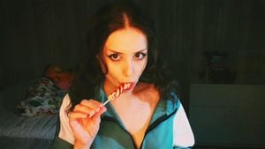 tr1sha f1sher asmr: Eporner & Ear Licking Porn - 经典欧美