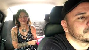 Beautiful Latina changes her wardrobe in a taxi by CaseritosLatinas: Amateur, Brunette & Masturbation Porn - 经典欧美