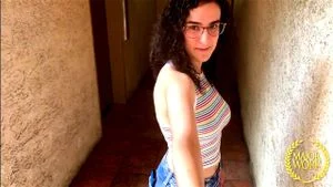 Nerd Lyra gets it in: Blowjob, Doggy & Glasses Porn - 经典欧美