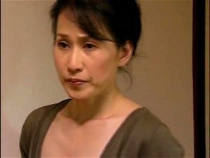 日本熟女：情欲羞耻与放纵