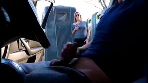 Car flash: Handjob, Chaturbate & Flashing Porn - 经典欧美